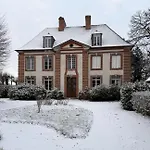 Bed & Breakfast Maison Mansel 3*