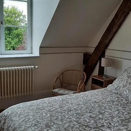 Au Manoir De Bed & Breakfast La Barre-en-Ouche