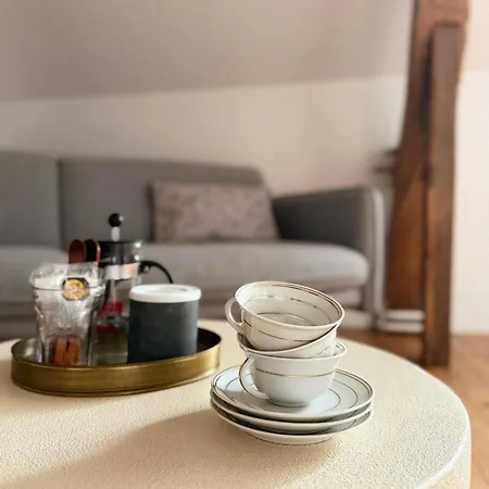 Bed & Breakfast Maison Mansel 3*
