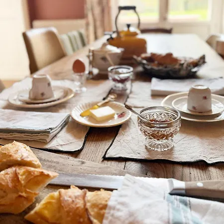 Maison Mansel Bed & Breakfast 3*